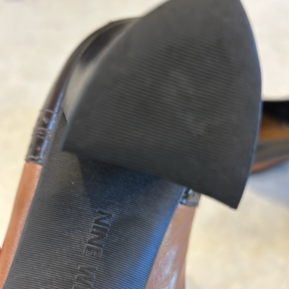 Nine West chunky heel pumps, size 9.5M - Picture 6 of 8